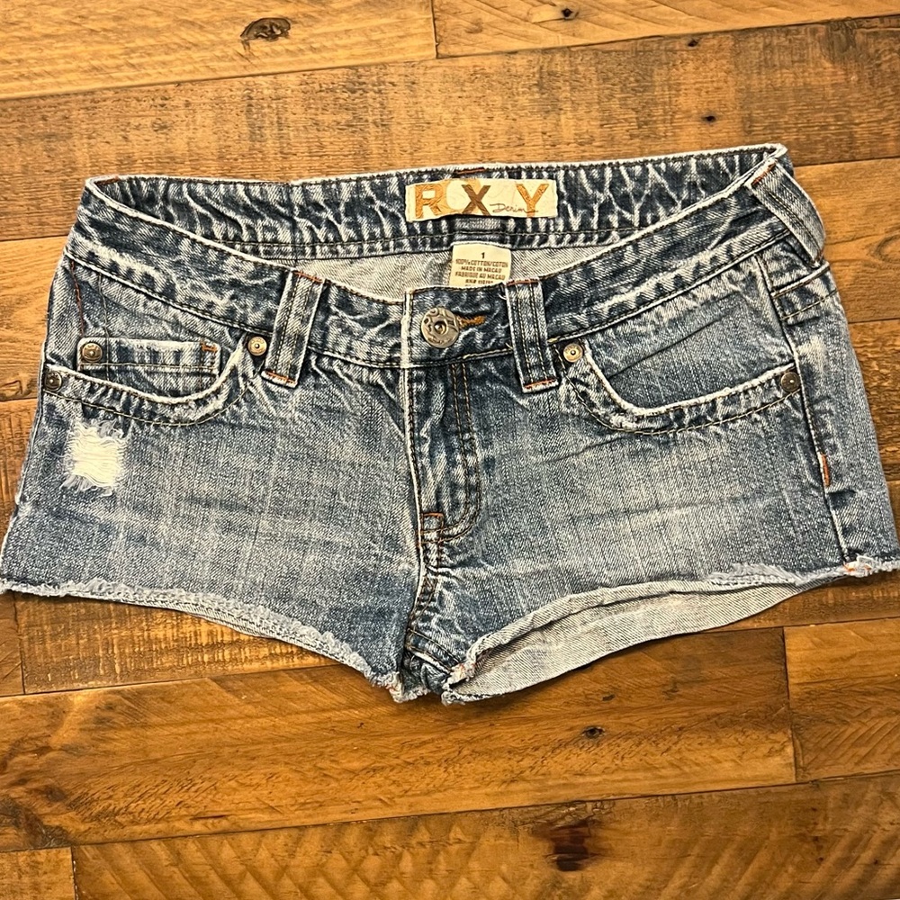 Roxy cutoff Jean shorts Sz 1